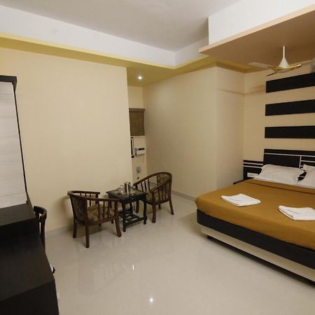 Hotel Kasi Inn Thanjavur Exterior foto